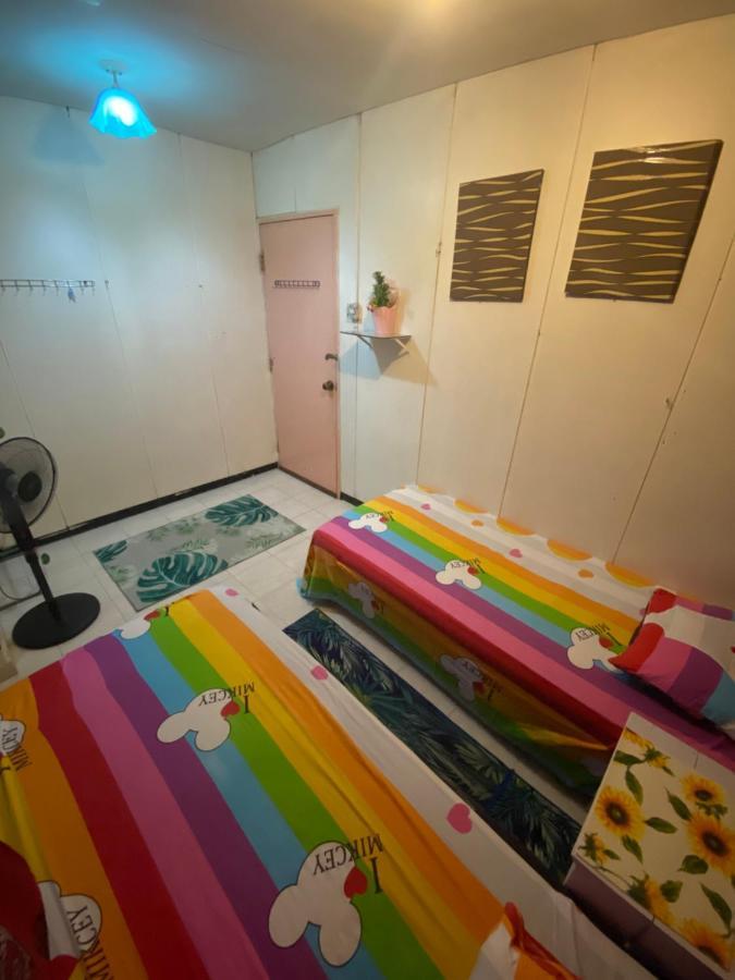 Pesona Backpackers Inn โกตาบารู ภายนอก รูปภาพ
